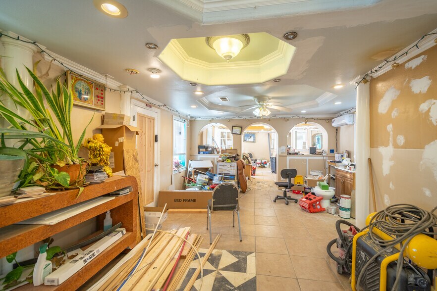 More Photos Of 2306 Sudderth Dr, Ruidoso General Retail For Lease