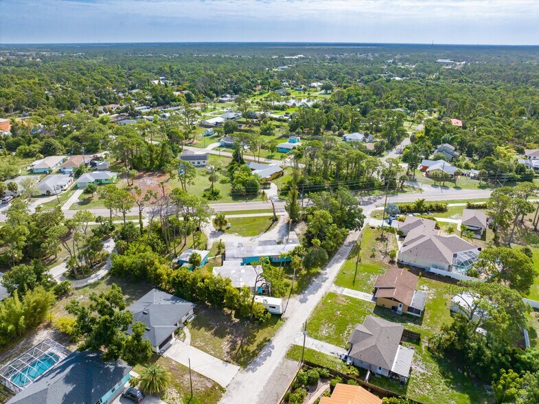 More Photos Of 600 Old Englewood Rd, Englewood Apartments For Sale
