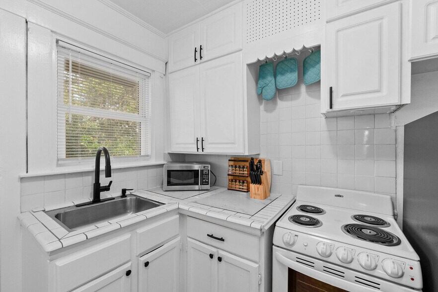 More Photos Of 1871 Stevenson Ave, Clearwater Multifamily For Sale