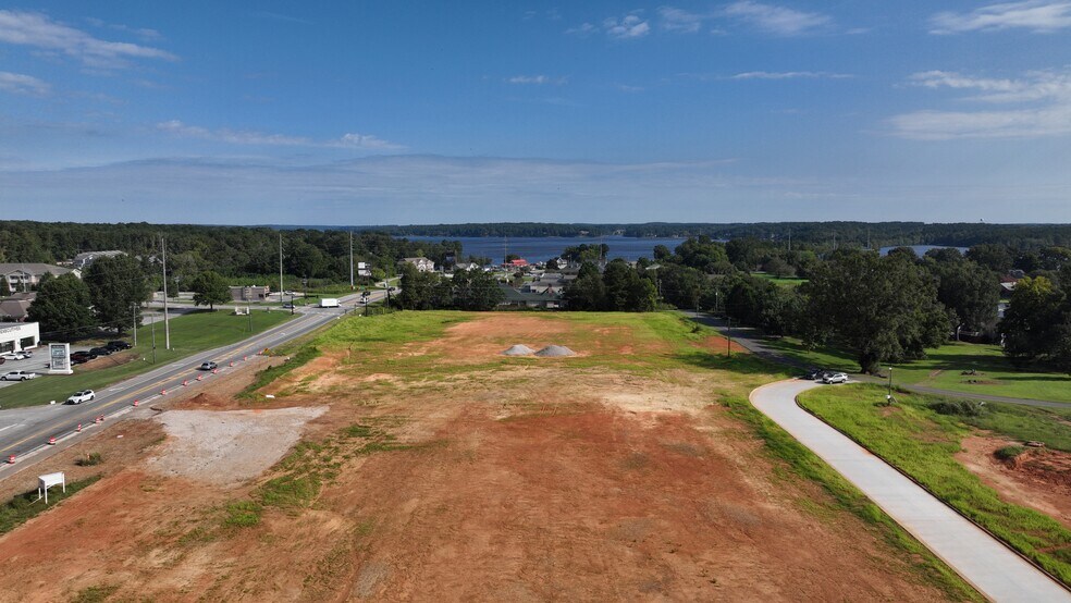More Photos Of Lot 8 Thunder Pointe Drive, Eatonton Land For Sale