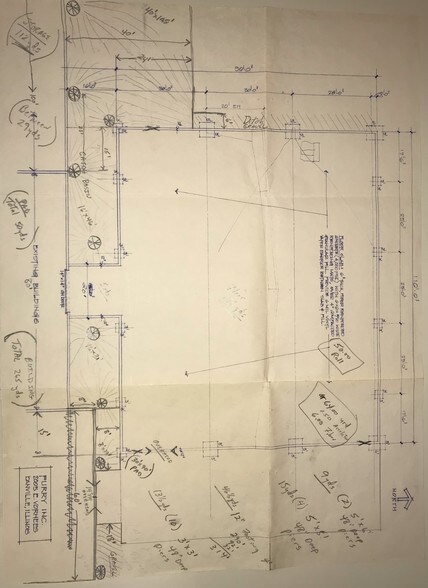 More Photos Of 2005-2009 E Voorhees St, Danville Manufacturing For Lease