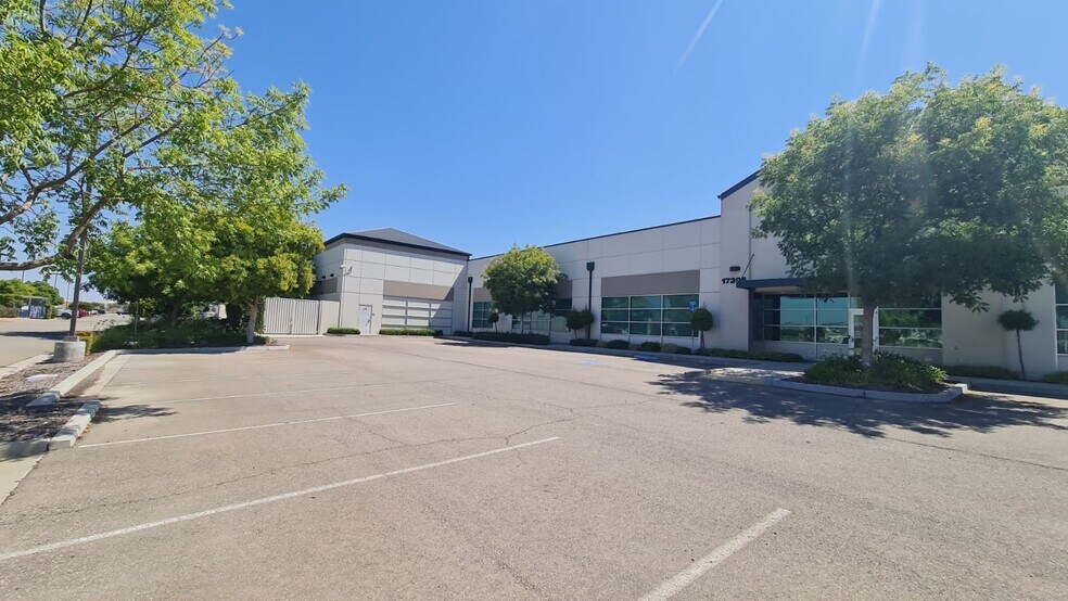 More Photos Of 17395 S Manthey Rd, Lathrop Medical For Sale