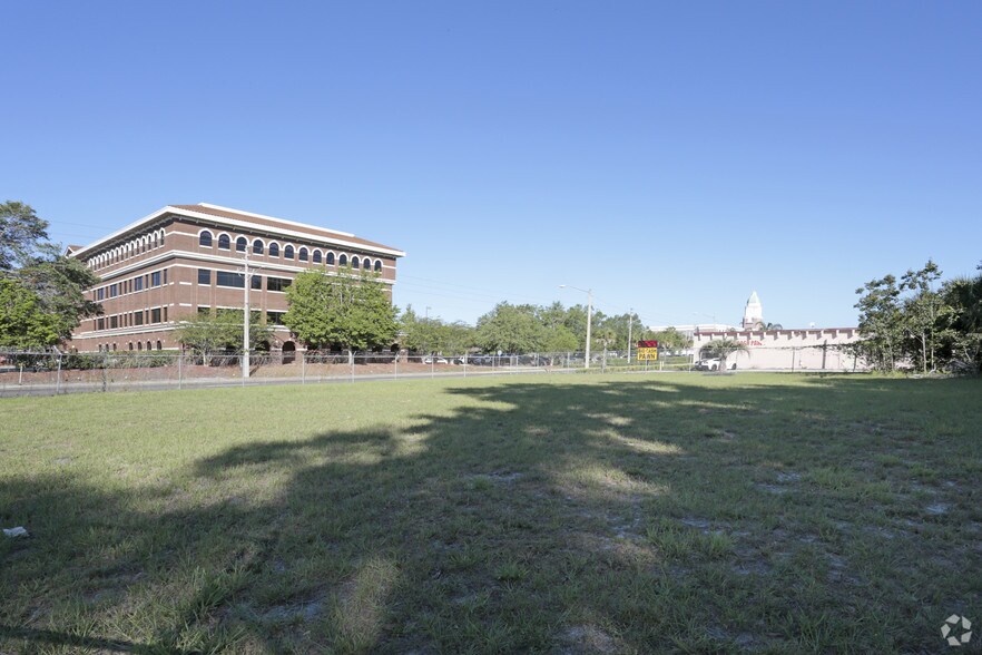 More Photos Of 706 N Orange Ave, Green Cove Springs Land For Lease