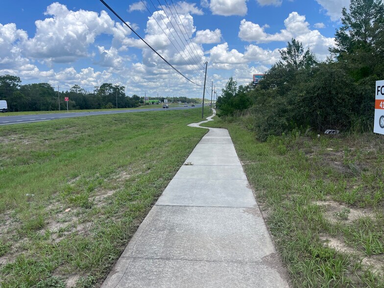 More Photos Of 8176 Commercial Way, Brooksville Land For Sale