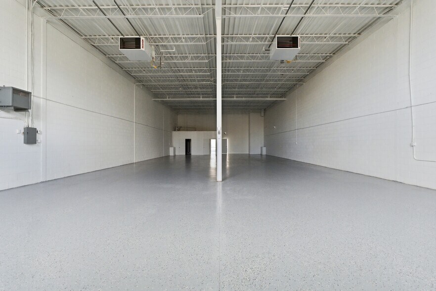 More Photos Of 397 Humberline Dr, Toronto Warehouse For Sale