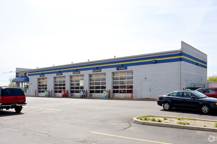 More Photos Of 2901 Harshman Rd, Dayton Auto Repair For Lease