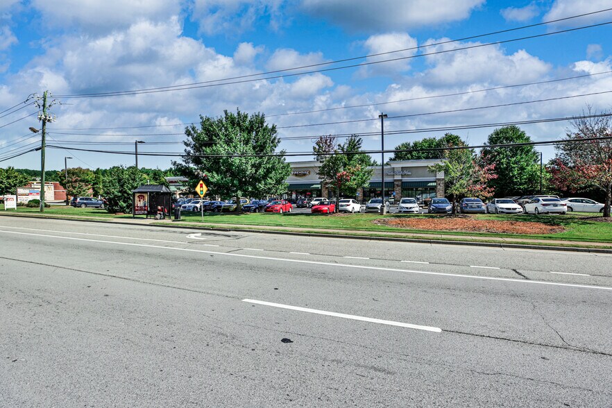 More Photos Of 3375 Sugarloaf Pkwy, Lawrenceville Unknown For Lease