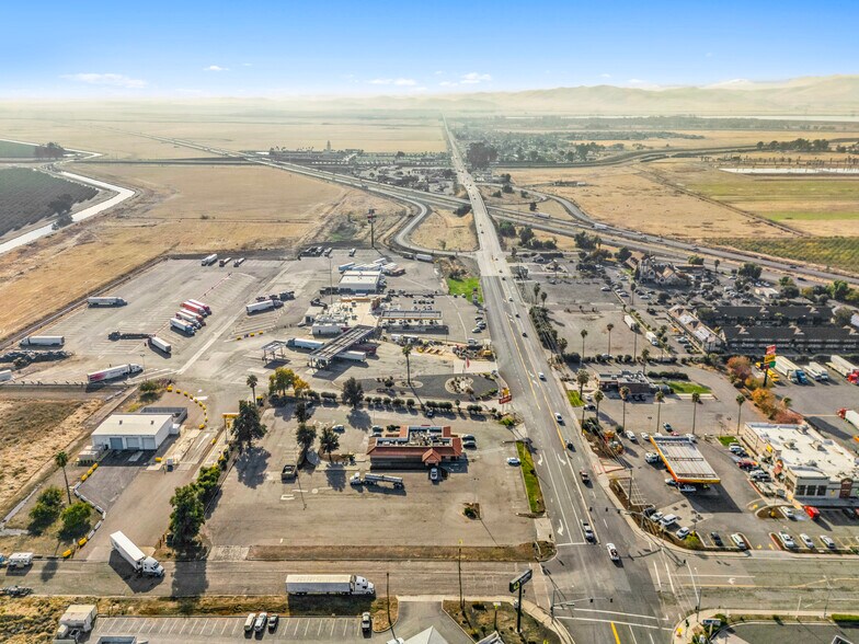 More Photos Of 12260 State Highway 33, Santa Nella Fast Food For Sale
