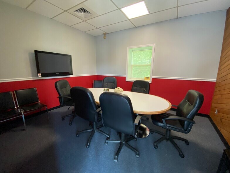 More Photos Of 1193 Hooksett Rd, Hooksett Medical For Lease