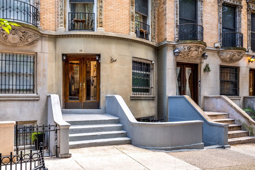 More Photos Of 25 Hamilton Ter, New York Apartments For Sale