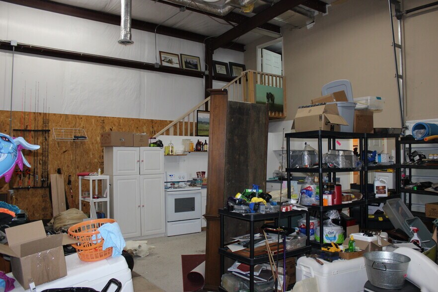 More Photos Of 1901 Old Jacksboro Hwy, LaFollette Office For Sale