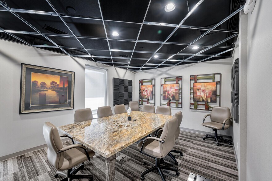 More Photos Of 2645 W Cheyenne Ave, North Las Vegas Flex For Sale