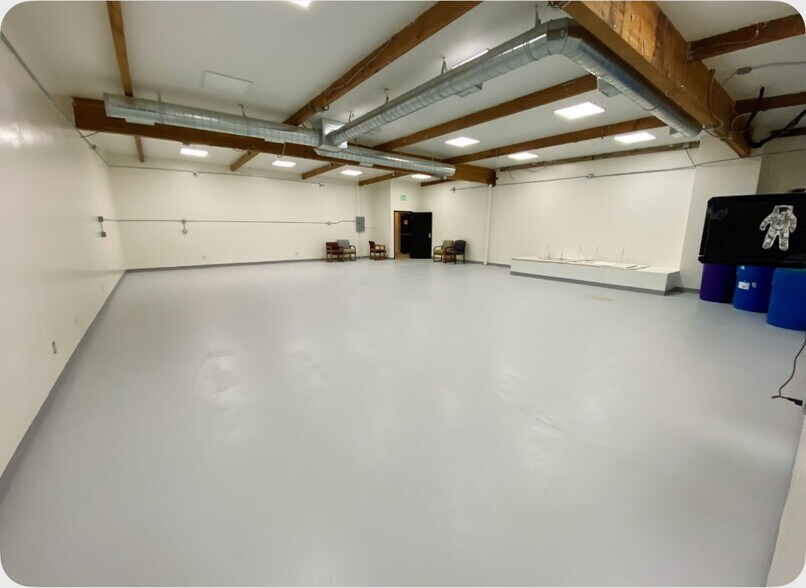 More Photos Of 9212 Mira Este Ct, San Diego Research And Development For Sale