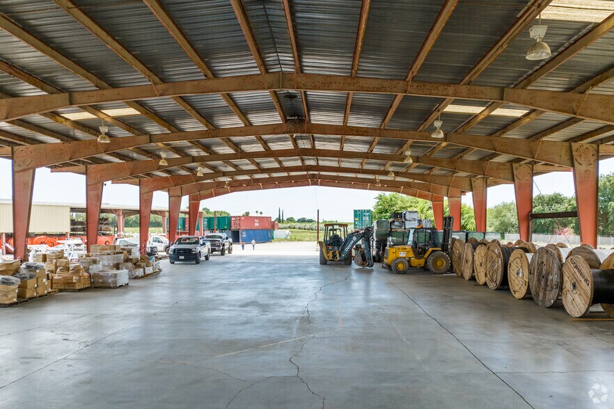 More Photos Of 2933 French Camp, Manteca Land For Lease