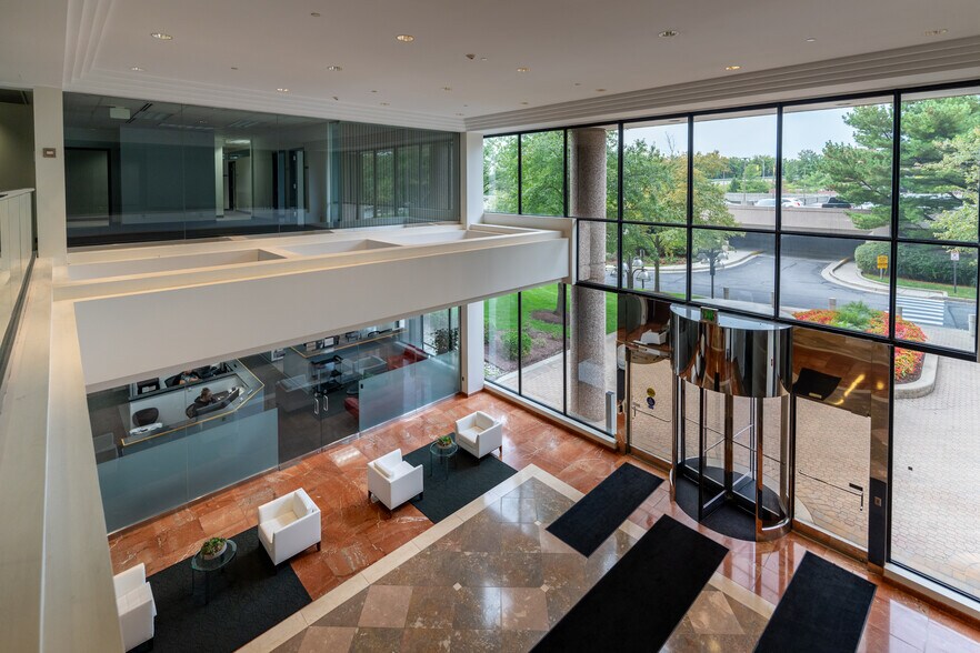 More Photos Of 10451 Mill Run Cir, Owings Mills Office For Sale