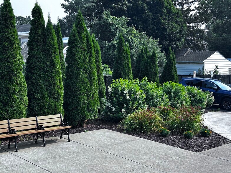 More Photos Of 165 S Main St, Cortland Warehouse For Lease