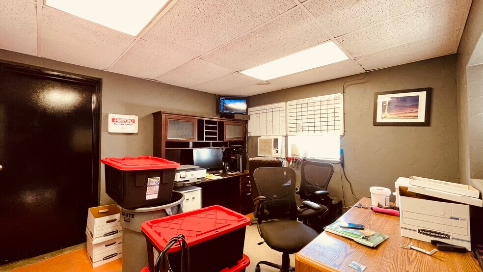 More Photos Of 5820 W Interstate 20, Odessa Warehouse For Sale