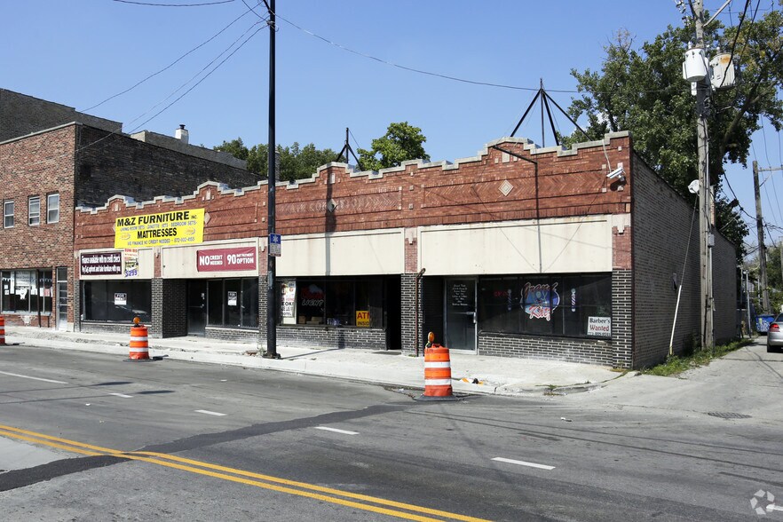 Primary Photo Of 3614-3620 W Division St, Chicago Storefront For Sale