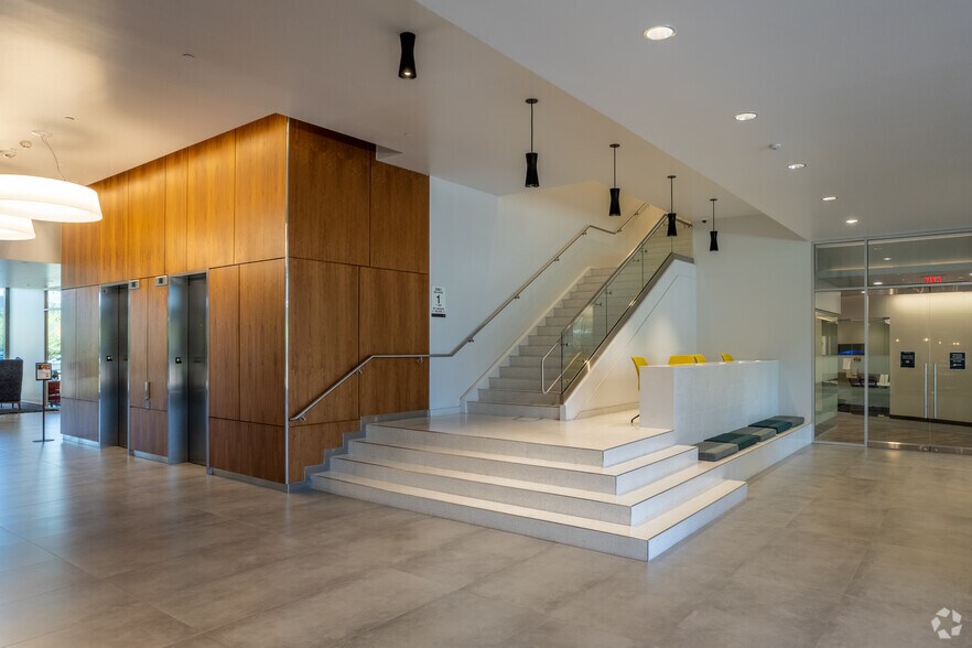 More Photos Of 3133 W Frye Rd, Chandler Office For Lease