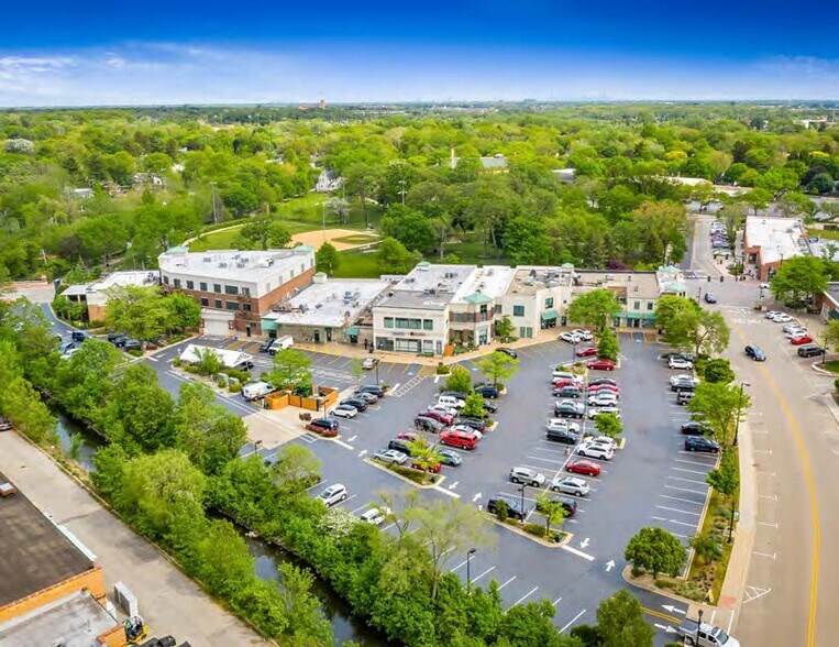 More Photos Of 1310-1348 Shermer Rd, Northbrook General Retail For Lease