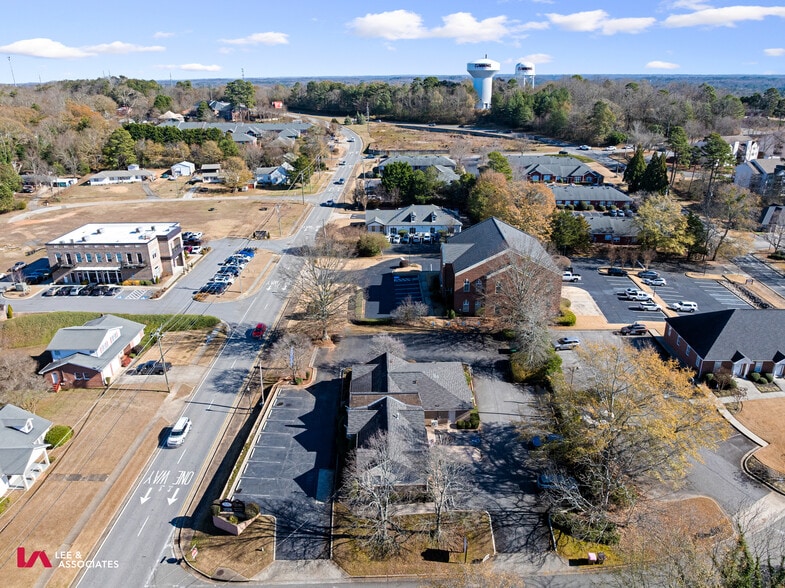 More Photos Of 203 Pirkle Ferry Rd, Cumming Office For Sale
