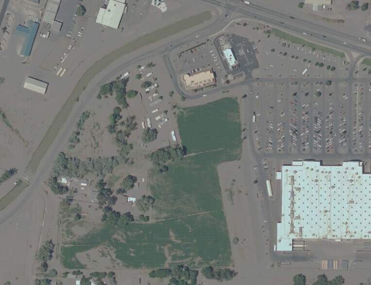 More Photos Of Casey Rd and Fallon Hwy, Fallon General Retail For Lease