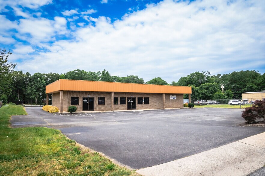 More Photos Of 303 Highway 740, Albemarle Office For Sale