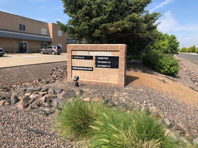 More Photos Of 3752 Imperial St, Frederick Light Manufacturing For Sale