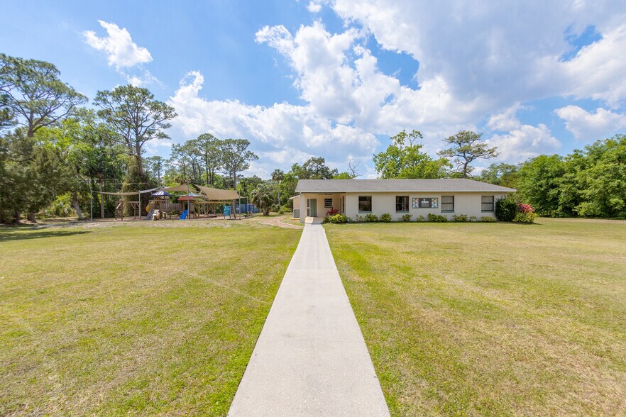 More Photos Of 1865 Friday Rd, Cocoa Religious Facility For Sale