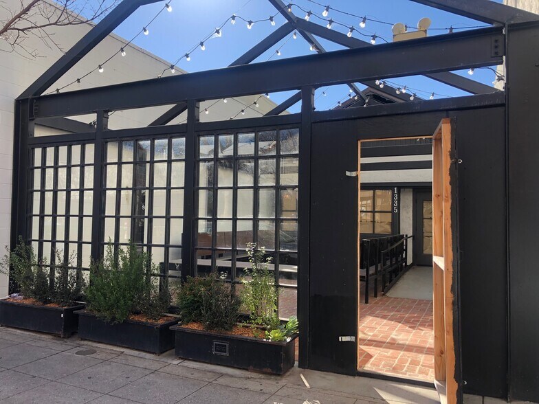 More Photos Of 1335 Pacific Ave, Santa Cruz Restaurant For Lease