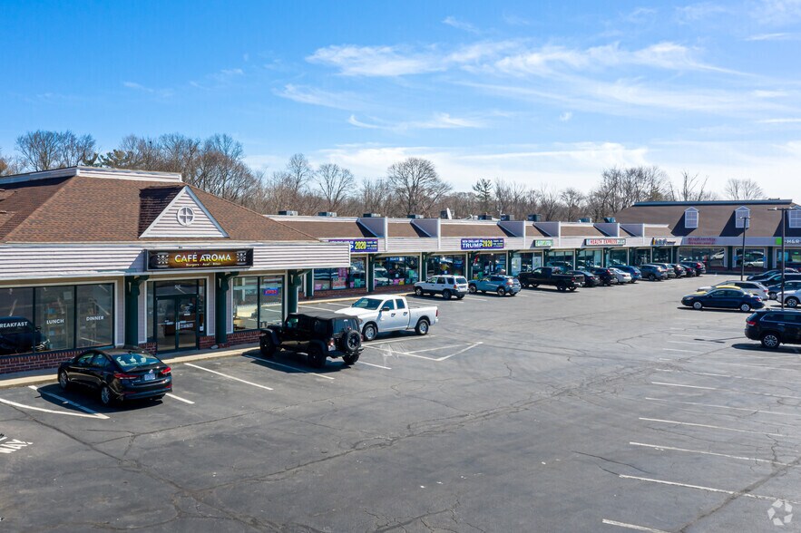 More Photos Of 316-342 Washington St, Weymouth General Retail For Sale