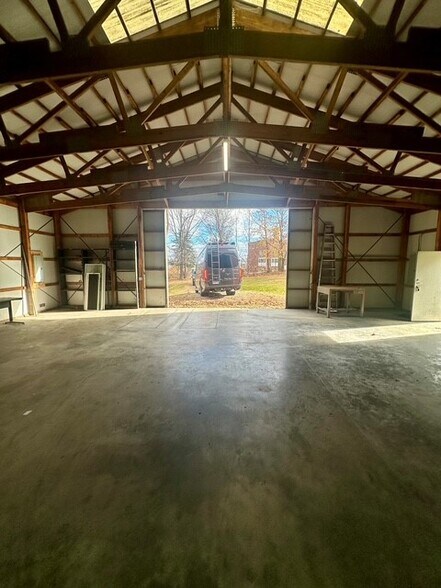 Primary Photo Of 9 Clark Rd, Litchfield Warehouse For Lease