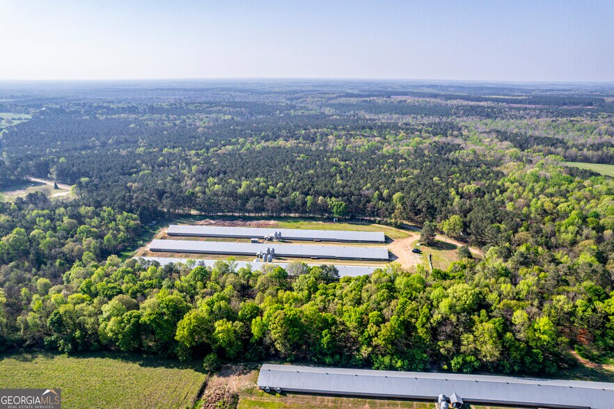 More Photos Of 125 Walker Gresham Rd, Stephens Warehouse For Sale