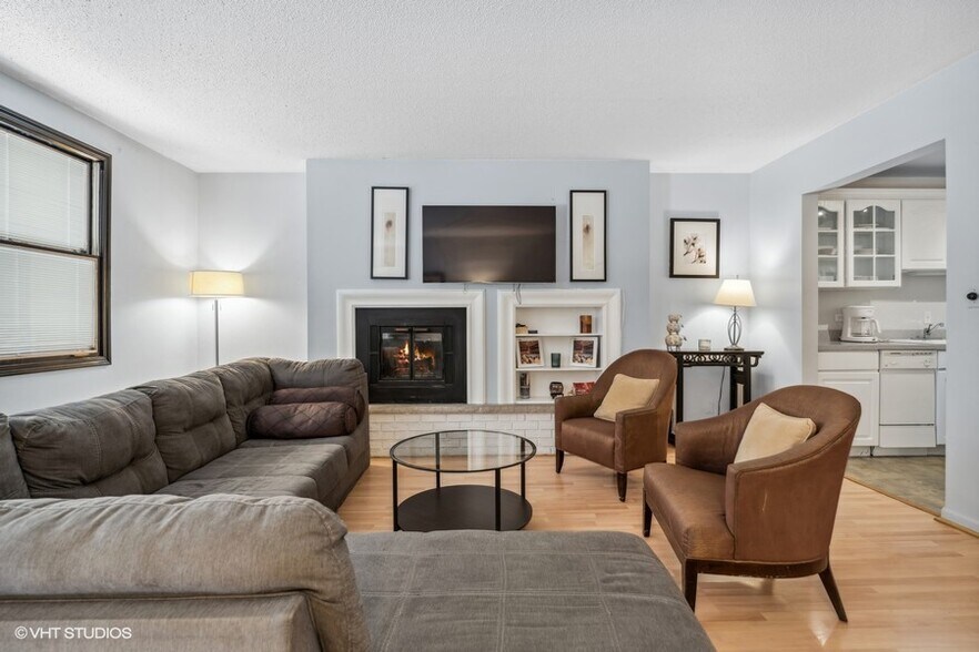 More Photos Of , Chicago Multifamily For Sale