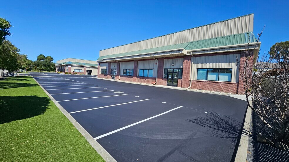 More Photos Of 408-428 N Canal St, South San Francisco Service For Lease