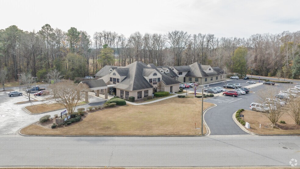 More Photos Of 905 Johns Hopkins Dr, Greenville Medical For Sale