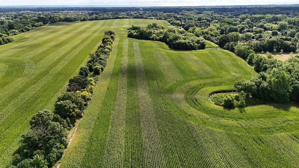 More Photos Of 40300 Green Bay Rd, Beach Park Land For Sale