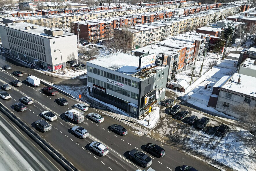 Primary Photo Of 750-760 Boul Crémazie O, Montréal Office For Sale