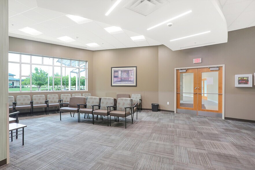 More Photos Of 1000 S US Highway 31, Greenwood Medical For Sale