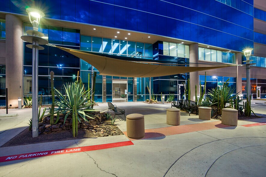 More Photos Of 20414 N 27th Ave, Phoenix Medical For Lease