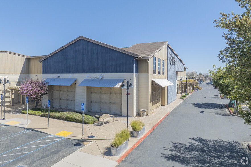 More Photos Of 6600 Lone Tree Way, Brentwood Freestanding For Lease