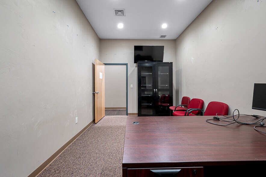 More Photos Of 10 Meadow Rd, Spencer Lodge Meeting Hall For Sale