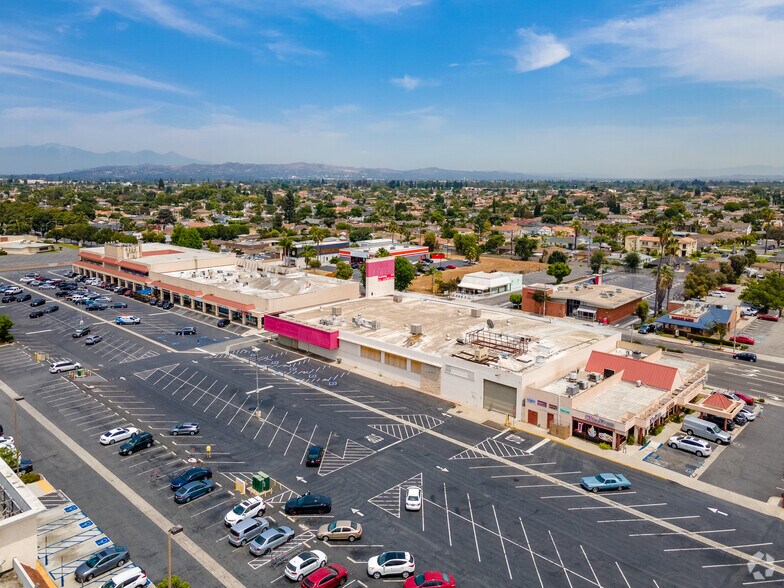 More Photos Of 10001 Paramount Blvd, Downey Storefront For Lease