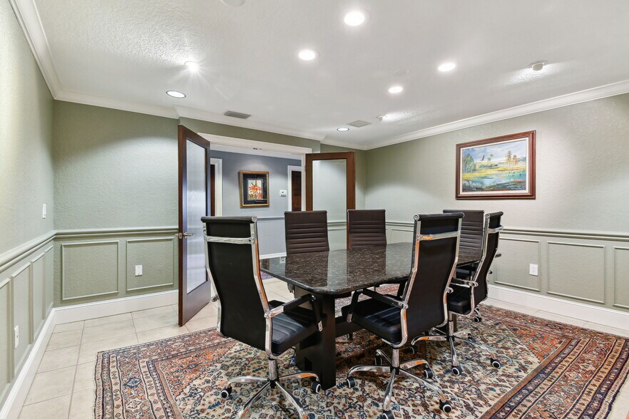More Photos Of 1137 Bartow Rd, Lakeland Office For Lease