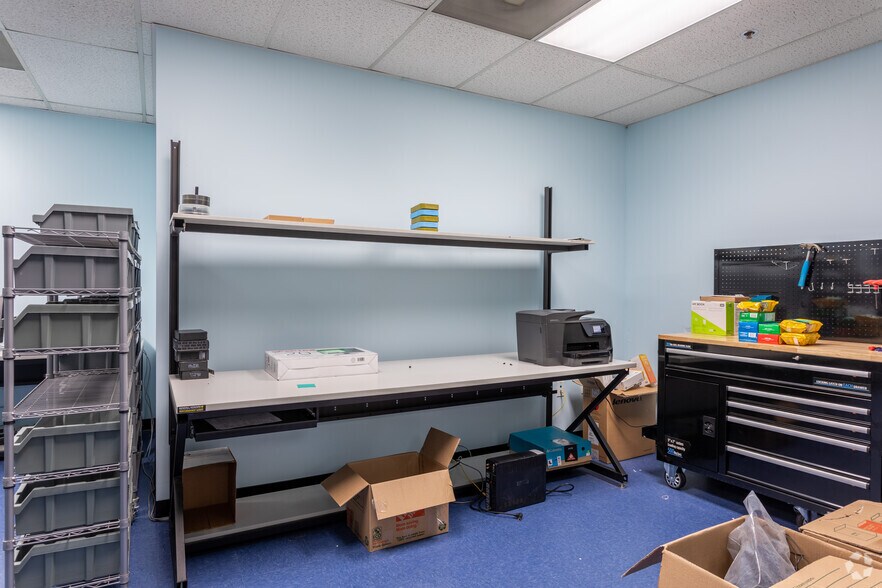 More Photos Of 3 W Main St, Elmsford Unknown For Lease