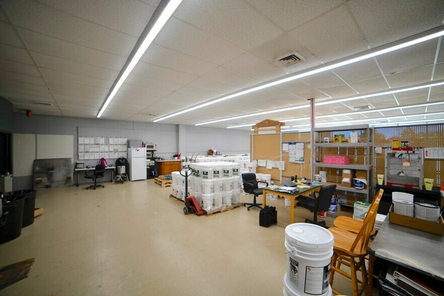 More Photos Of 4105 52nd St, Kenosha Freestanding For Sale