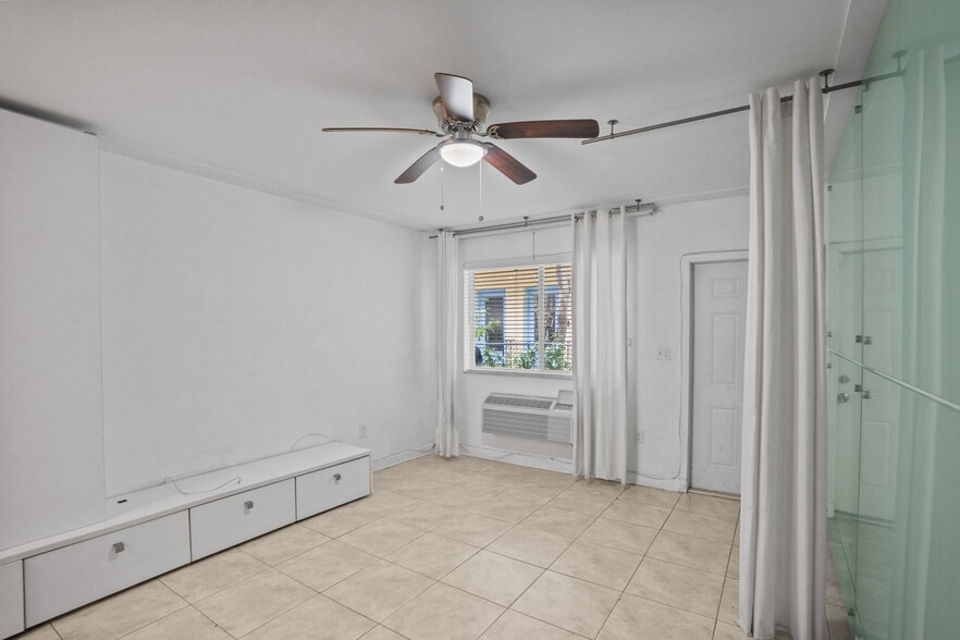 More Photos Of , Miami Beach Multifamily For Sale