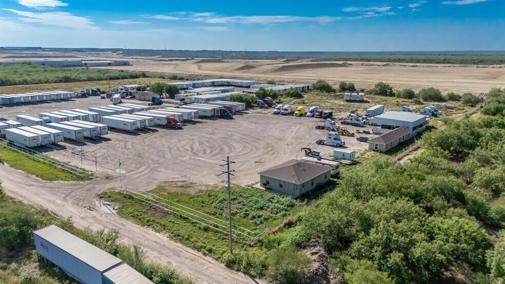 More Photos Of 307 Sulfur Mine Road, Laredo Land For Sale