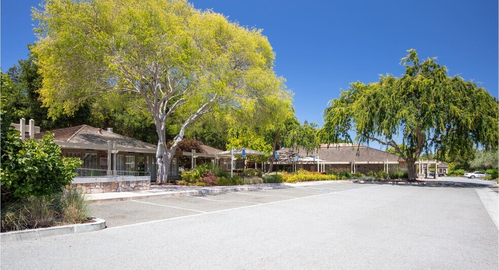 More Photos Of 3200-3280 Alpine Rd, Portola Valley Medical For Lease