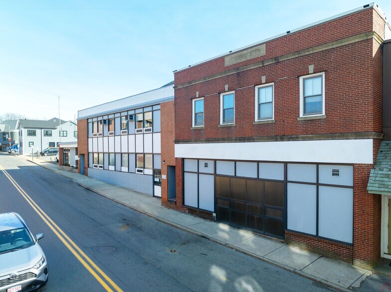 Primary Photo Of 23-25 Montvale Ave, Woburn Storefront Retail Office For Sale